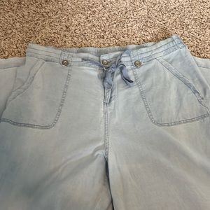Torrid Wide Leg cotton pants. Light wash.